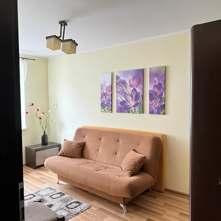 In The Center Of アパート エウク